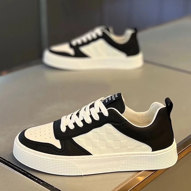 Giày sneaker classic